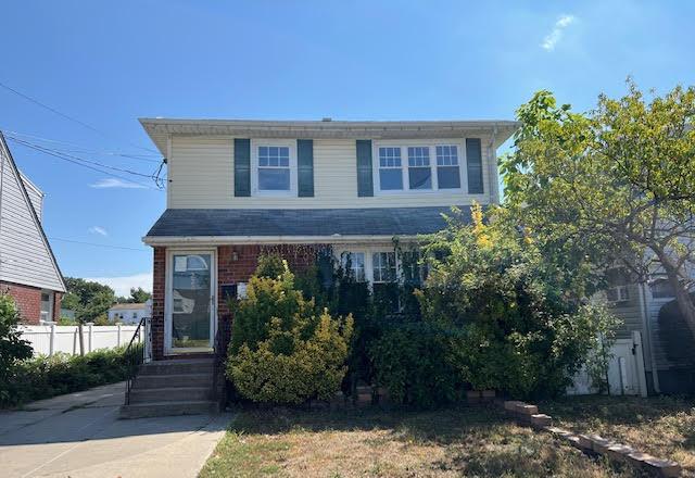 Crown Ave, Floral Park, NY 11001