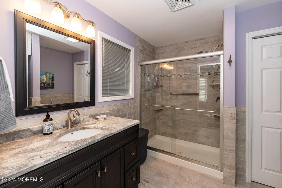 Dorothy Dr, Manahawkin, NJ 08050