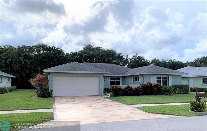 Greentrail Dr S, Boynton Beach, FL 33436