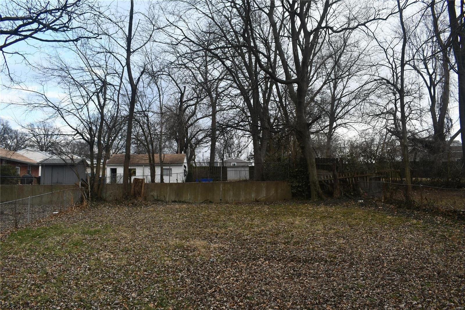 Gordon Ave, Saint Louis, MO 63114