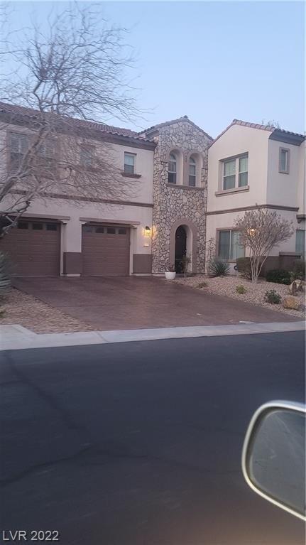 Pont National Dr, Henderson, NV 89044