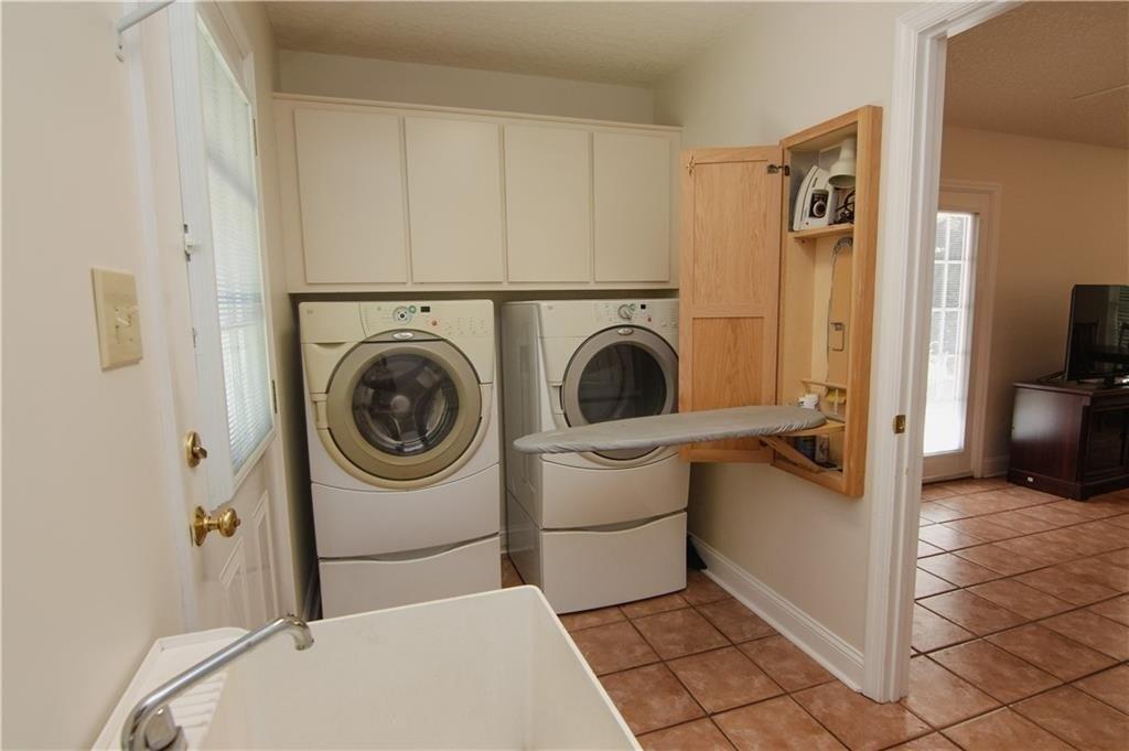 Winnie Trl, Brunswick, GA 31525