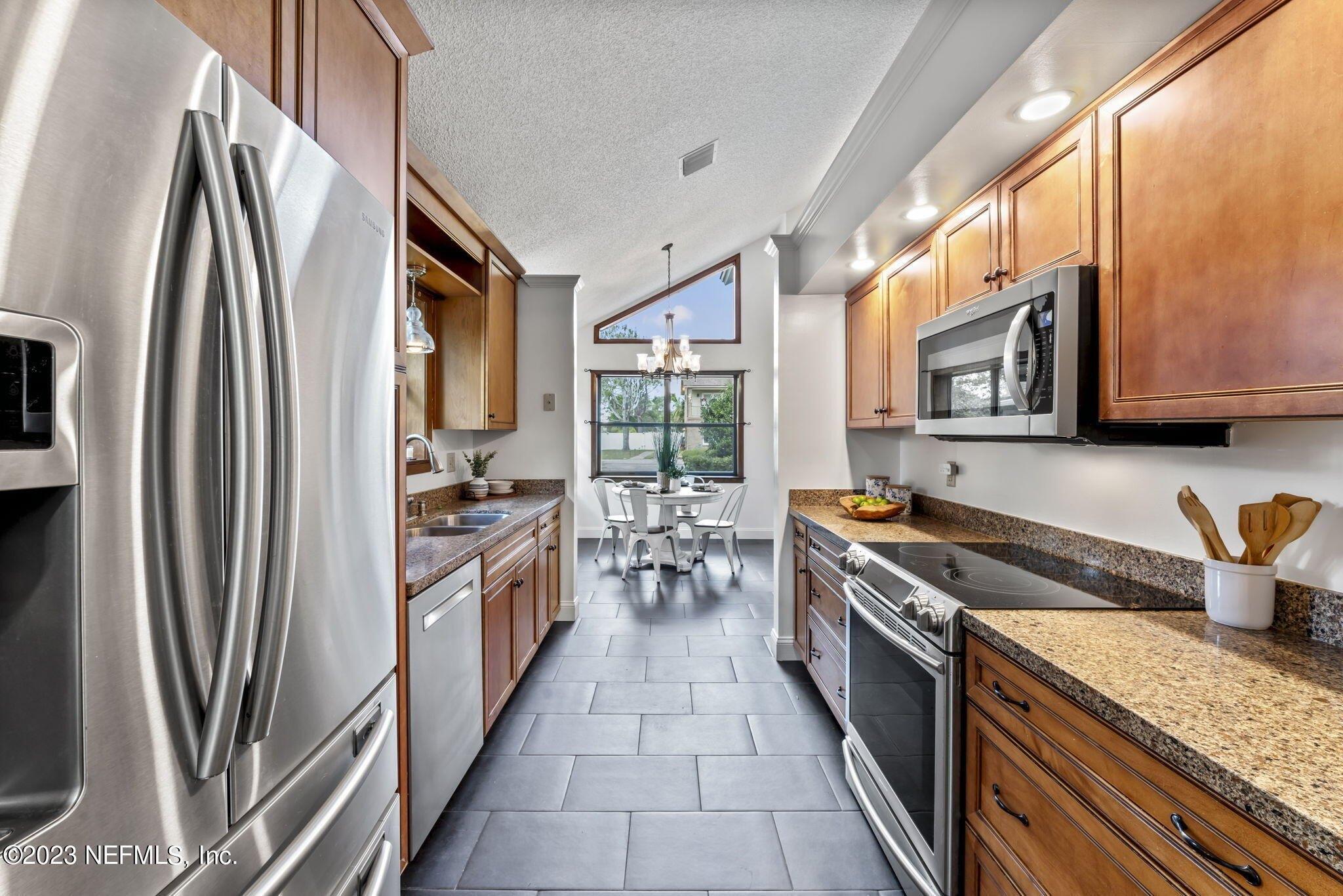 Jefferson Ave, Ponte Vedra Beach, FL 32082