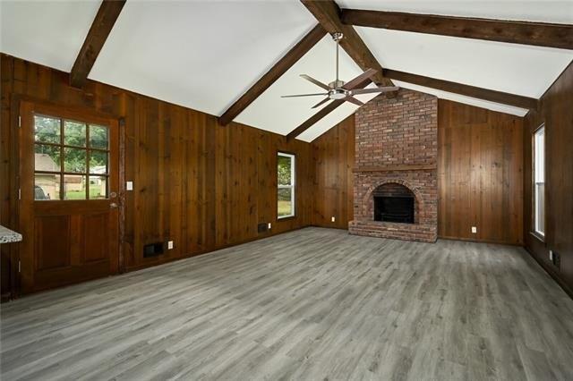 E 74th St, Raytown, MO 64133