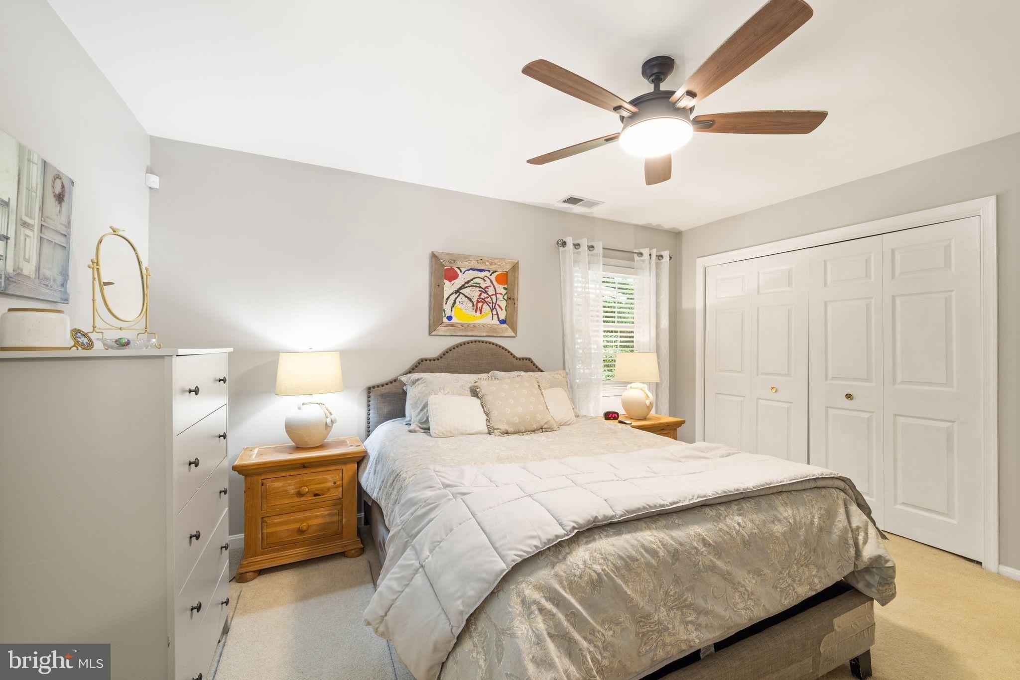 Castner Ct, Fairfax, VA 22030