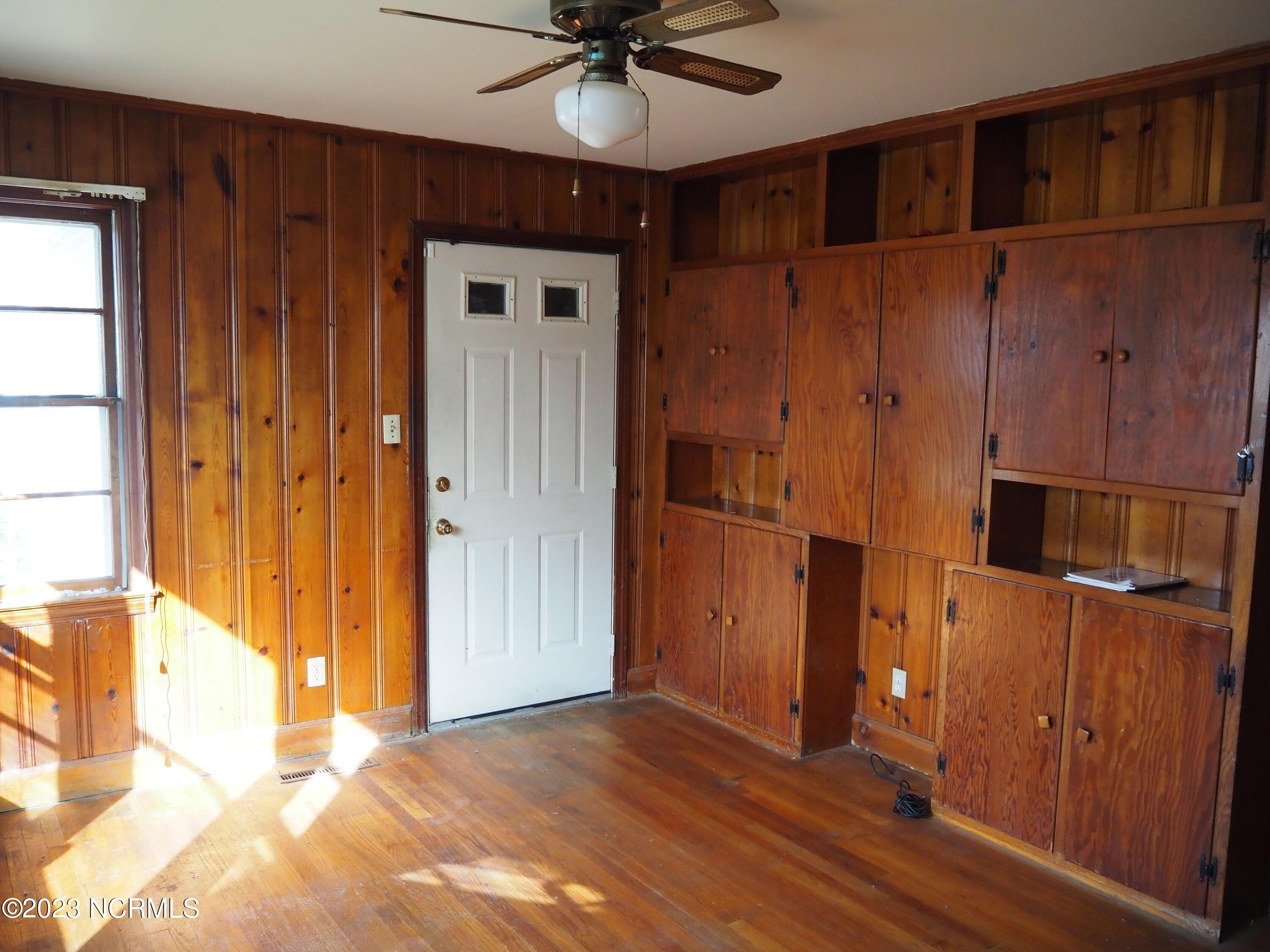 Bern St, New Bern, NC 28560