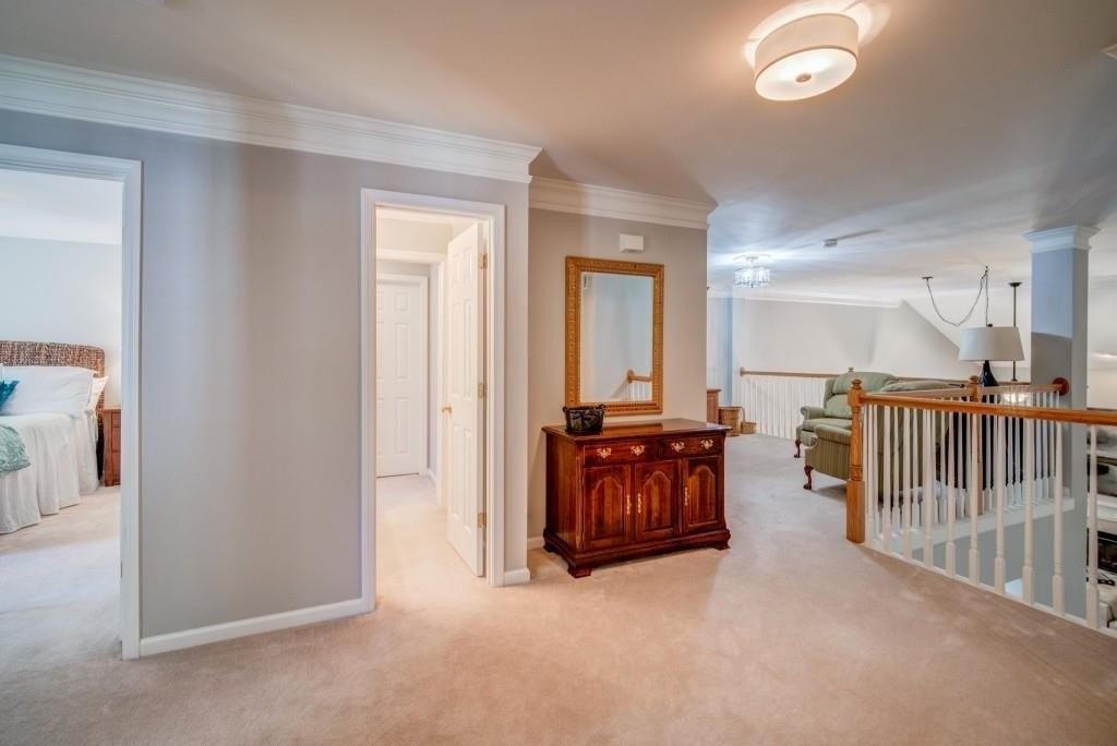 Village Green Dr, Roswell, GA 30075