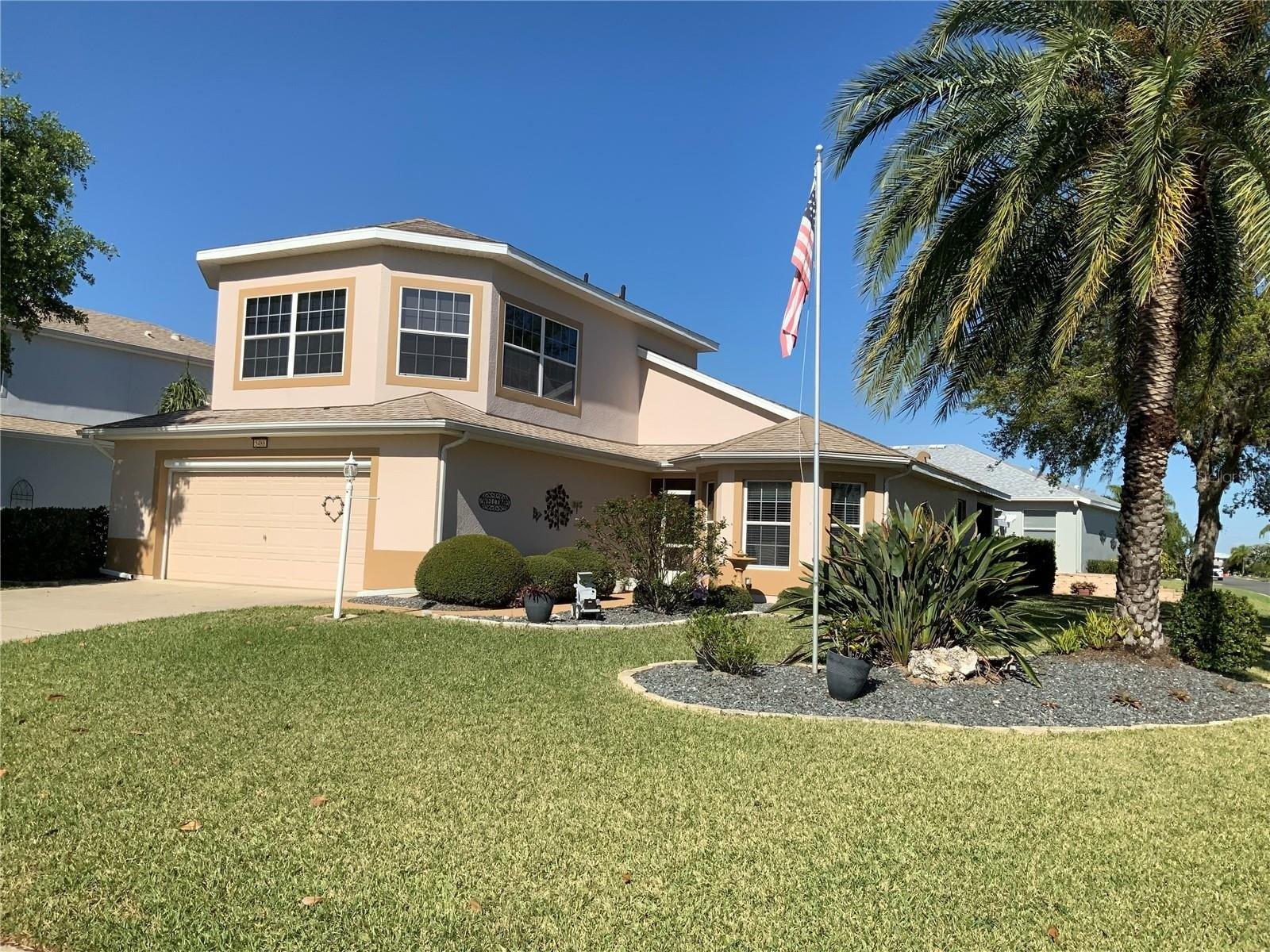 Bounty Cir, Tavares, FL 32778