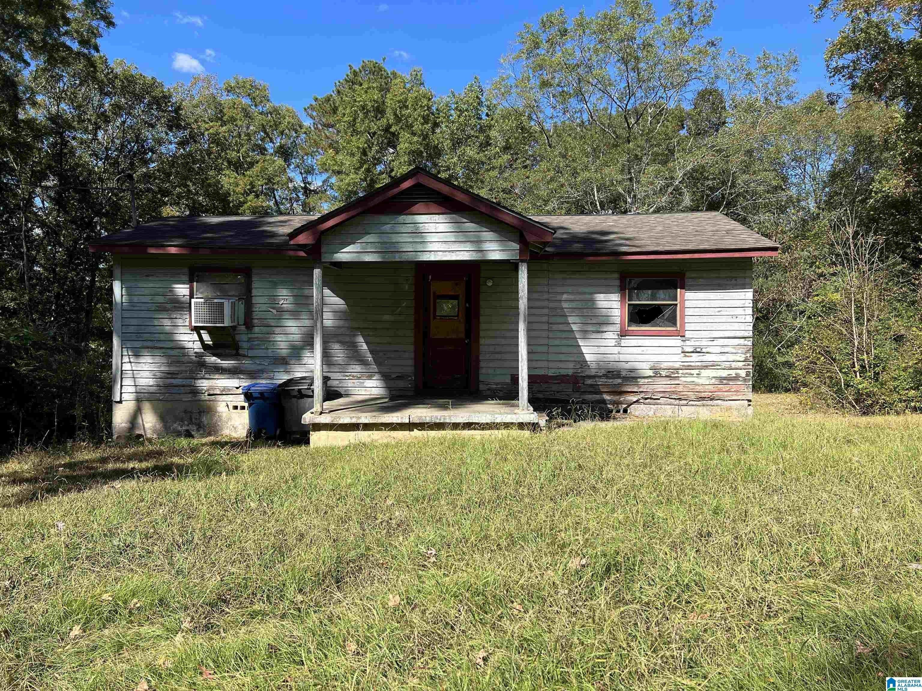 Queenstown Rd, Trussville, AL 35173