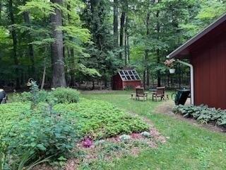 E Woodside Dr, Gambier, OH 43022