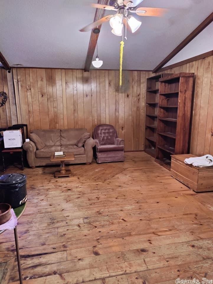 Englewood Rd, Cammack Village, AR 72207
