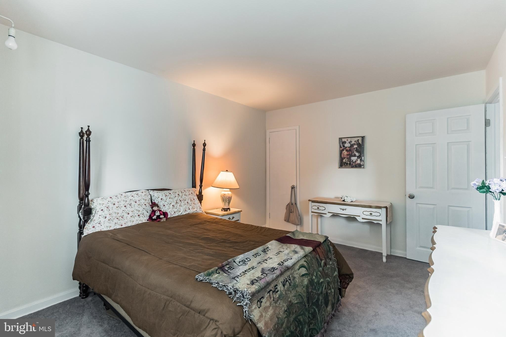 Basile Rd, Philadelphia, PA 19154