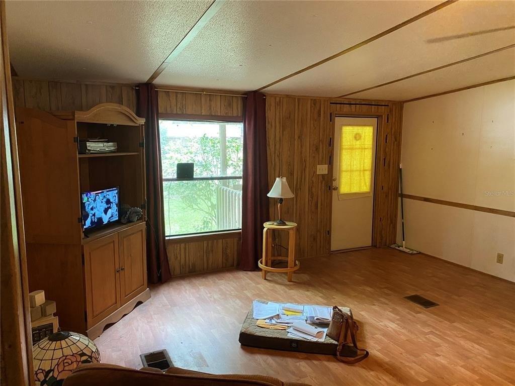 Ne 16th Ct, Ocala, FL 34479