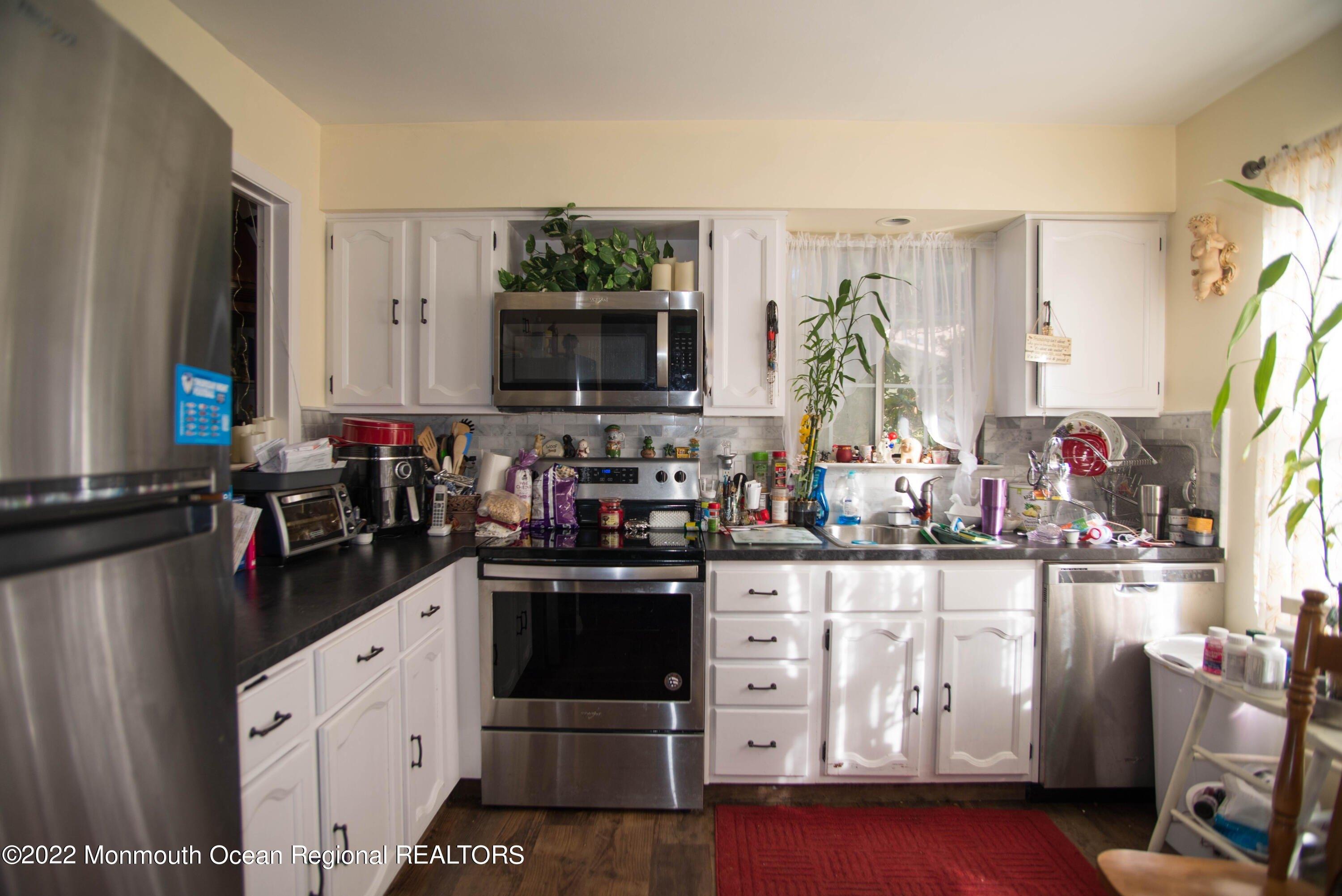 Golden Ct, Whiting, NJ 08759