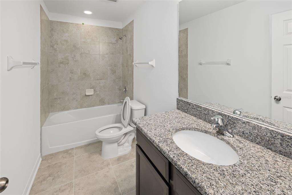 Sonoma Grove Cir, Tampa, FL 33647