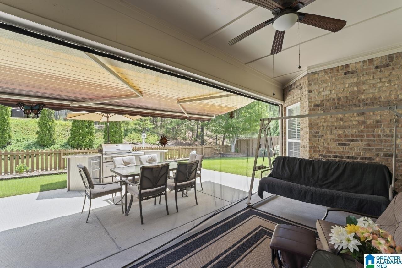 Blackstone Ct, Chelsea, AL 35043