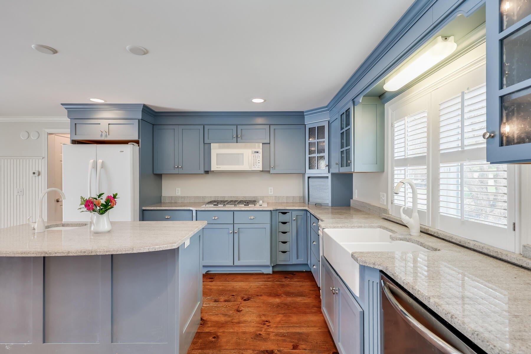 Moonpenny Ln, Chatham, MA 02633