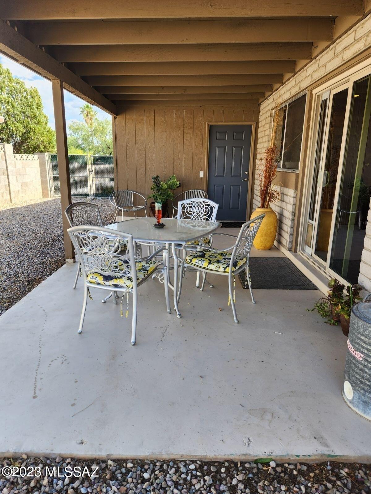 E 42nd St, Tucson, AZ 85730