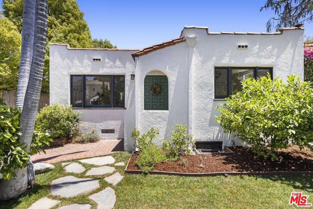 Edgewater Ter, Los Angeles, CA 90039