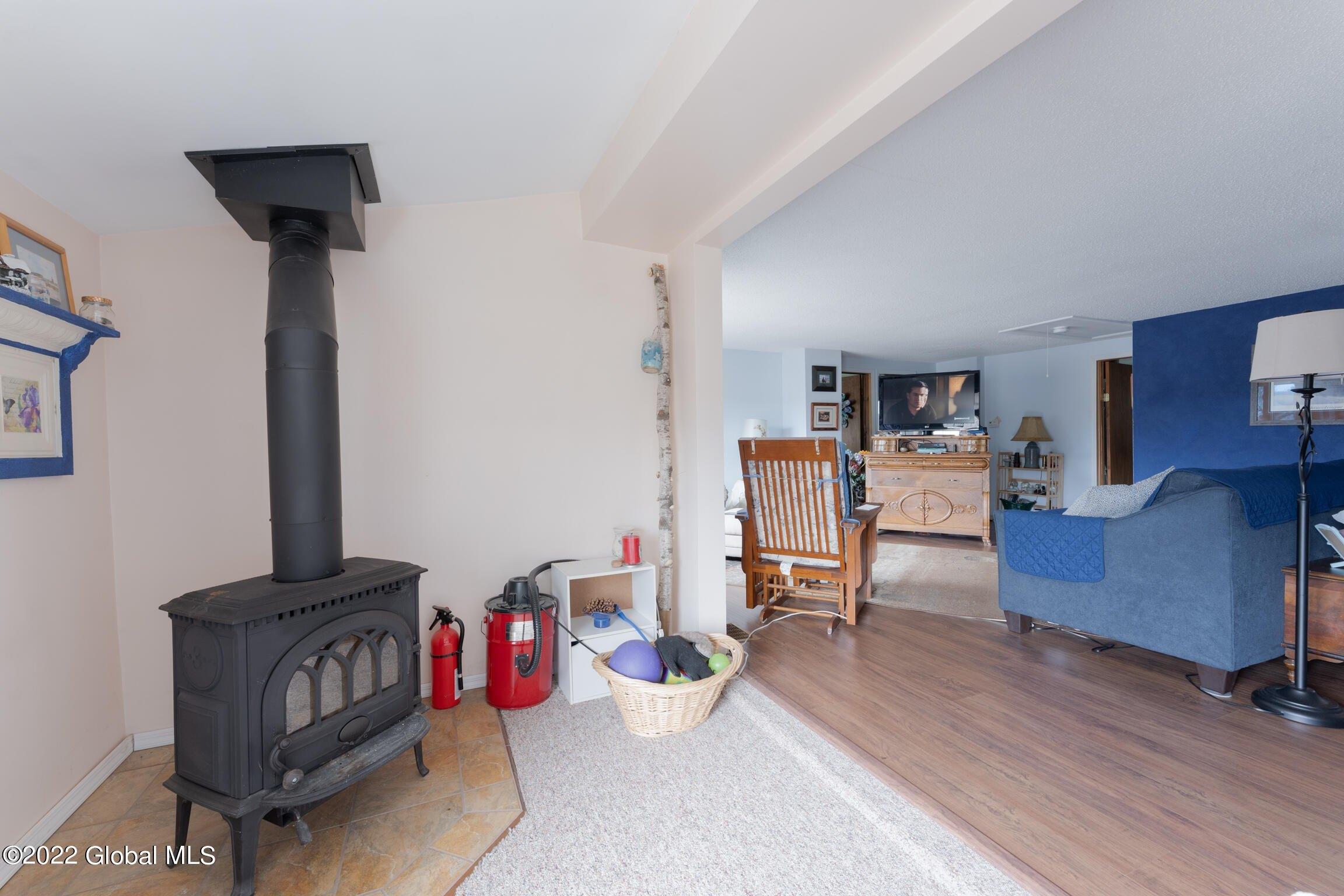 1st Dyke Rd, Averill Park, NY 12018