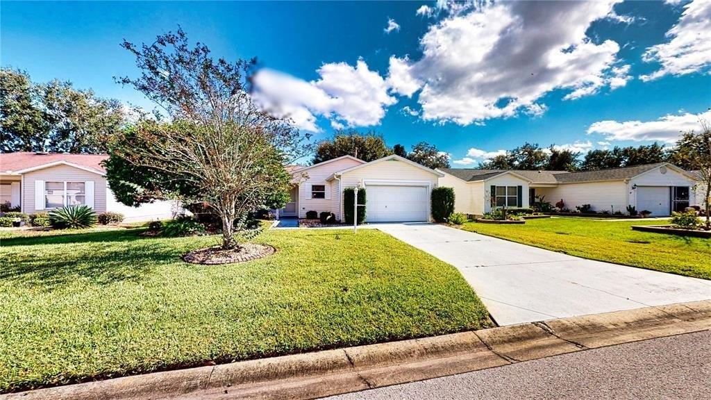 Se 76th Flintlock Ter, The Villages, FL 32162