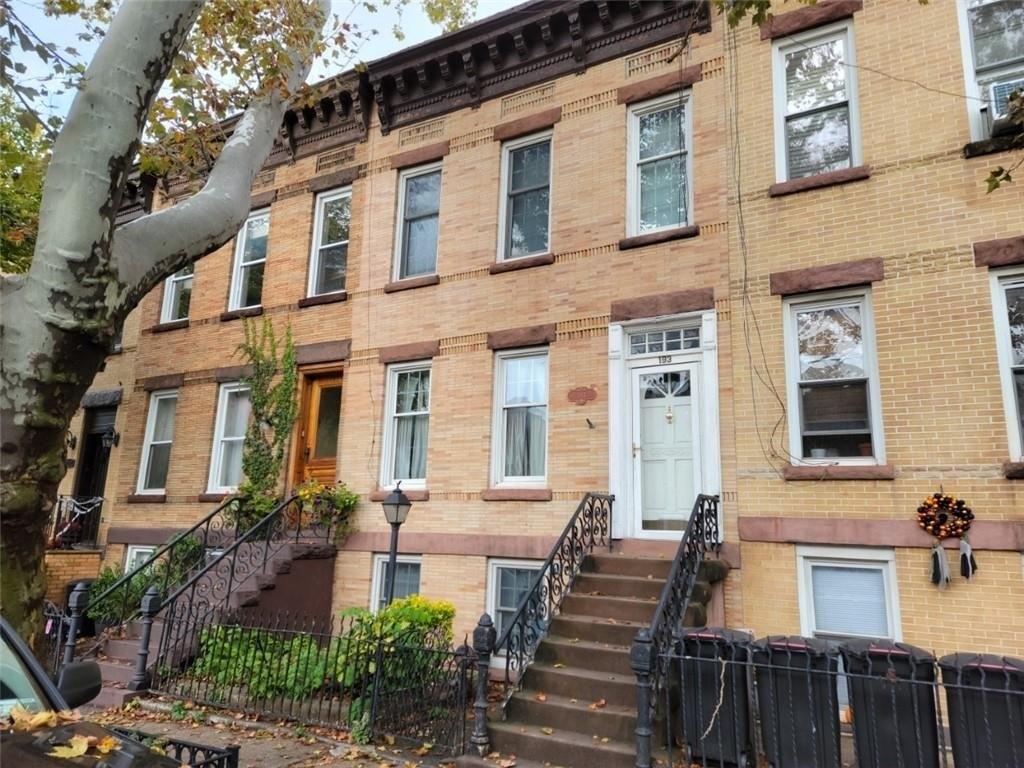 29th St, Brooklyn, NY 11232
