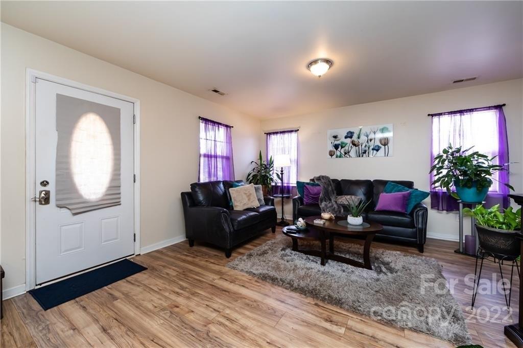 Berryhill Rd, Charlotte, NC 28208
