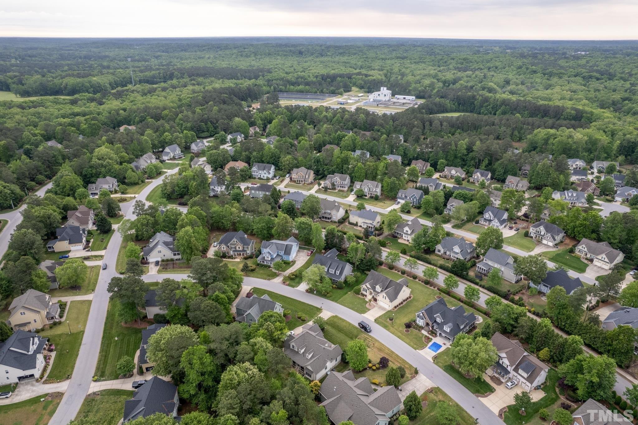 Mashpee Ln, Apex, NC 27539