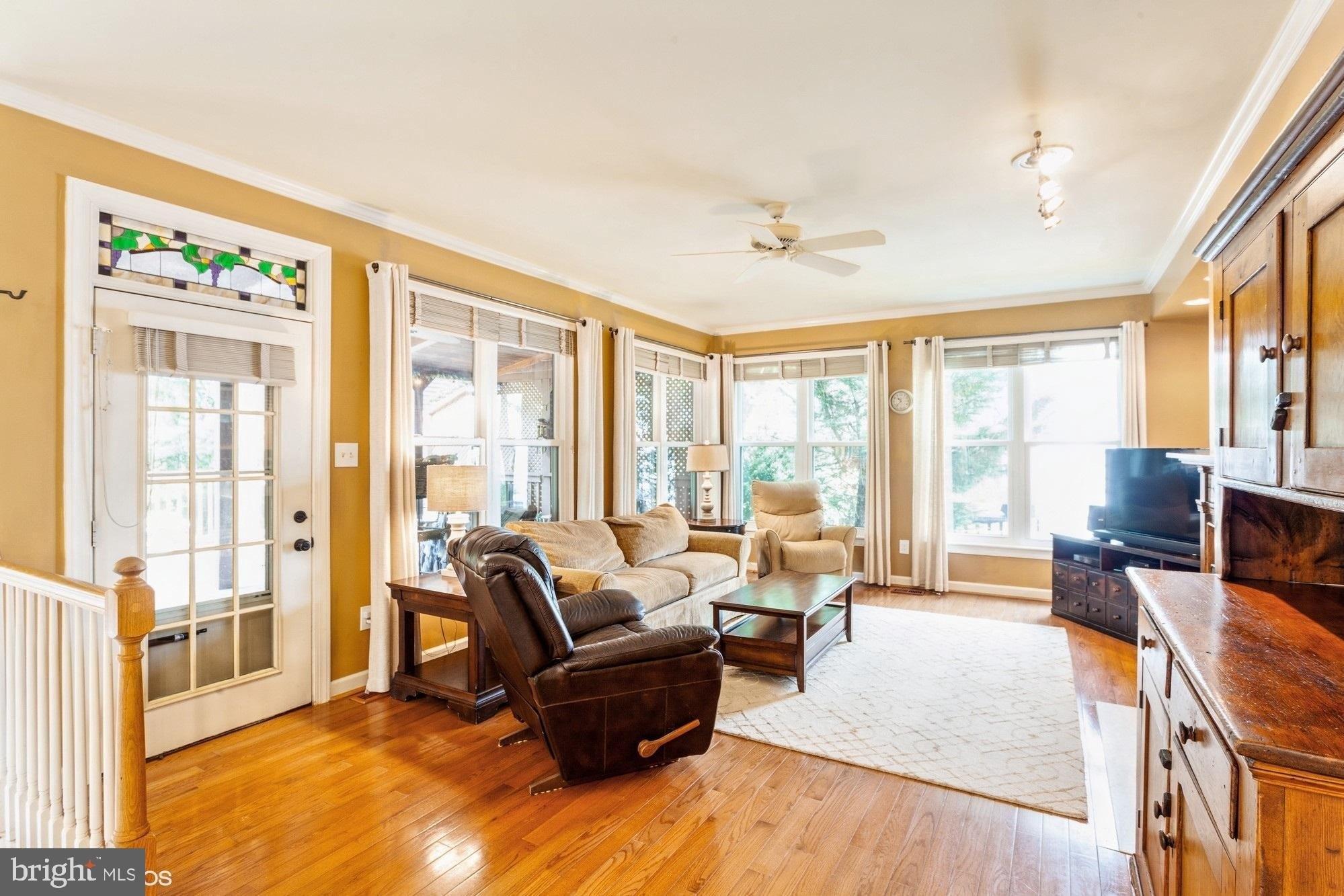 Cottonwood Way, Columbia, MD 21044