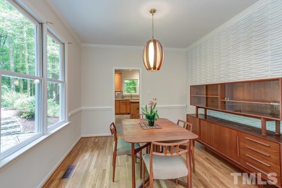 Gray Bluff Trl, Chapel Hill, NC 27517