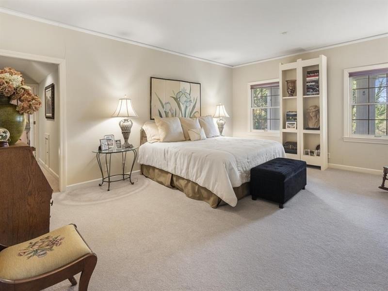 Winterthur Close, Sandy Springs, GA 30328