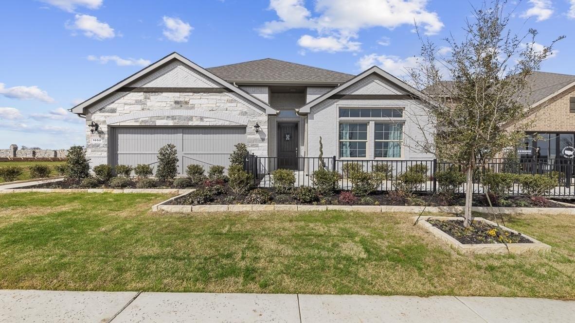 Axis Deer Rd, Arlington, TX 76002