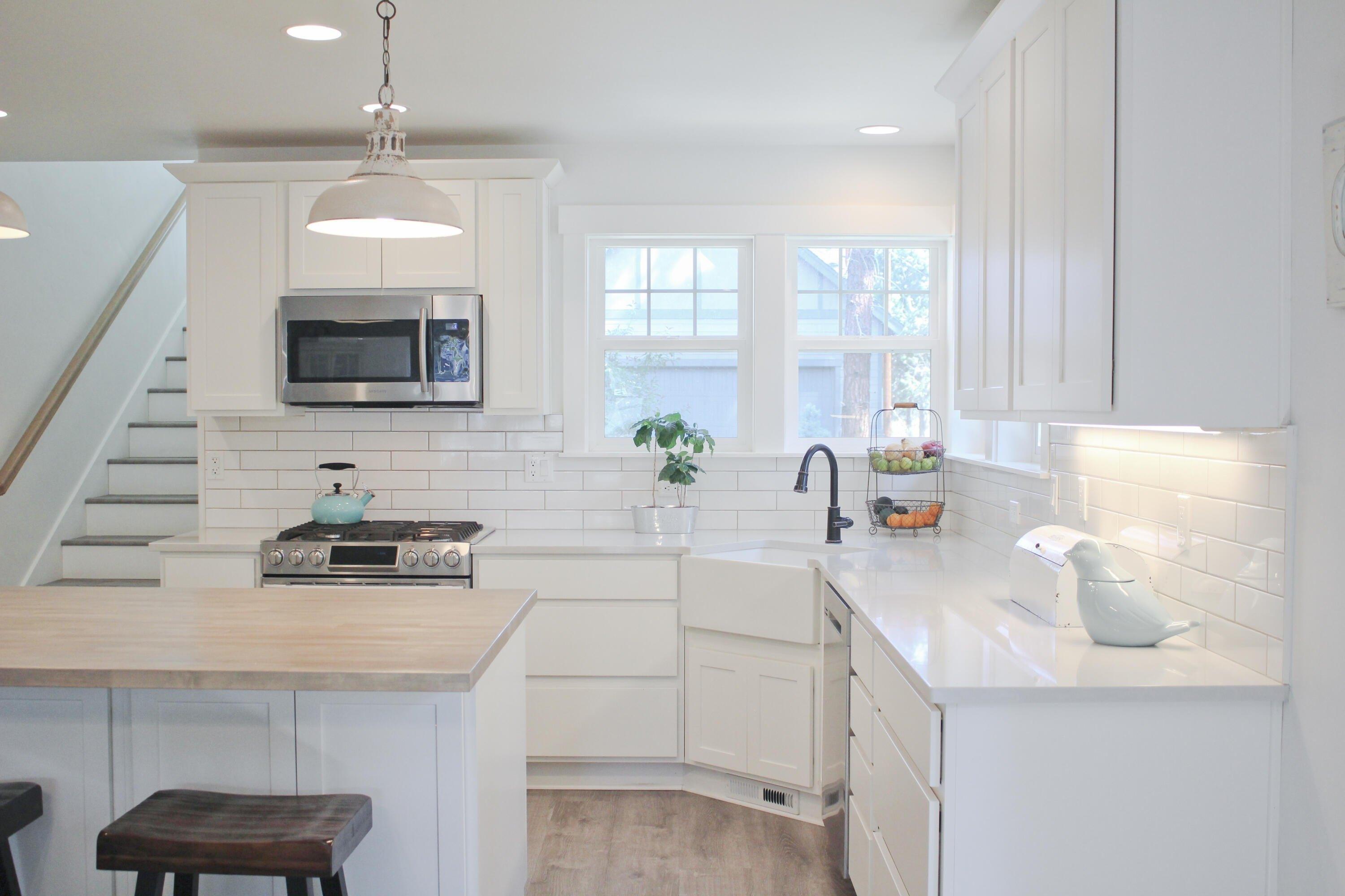 E Timber Pine Dr, Sisters, OR 97759