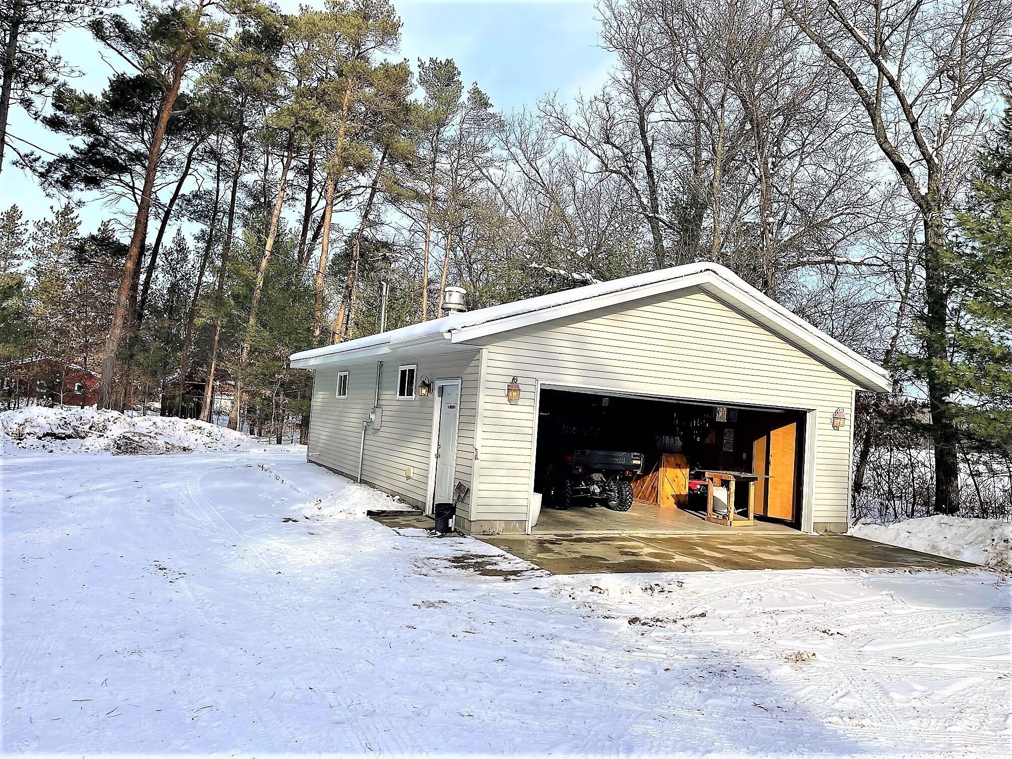 S Poplar Ave, Newaygo, MI 49337