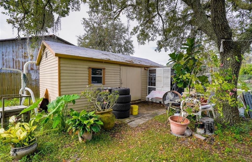 Atlantic Ave, Auburndale, FL 33823