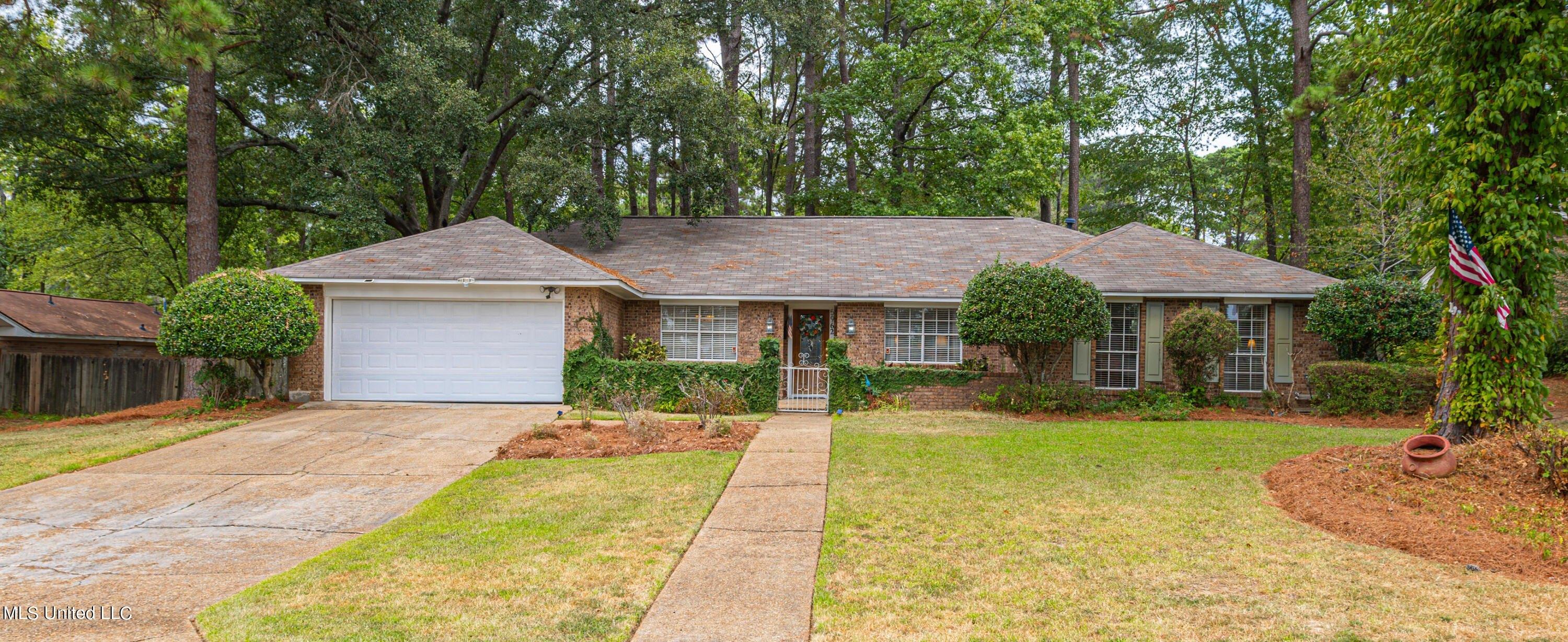 Baxter Dr, Jackson, MS 39211