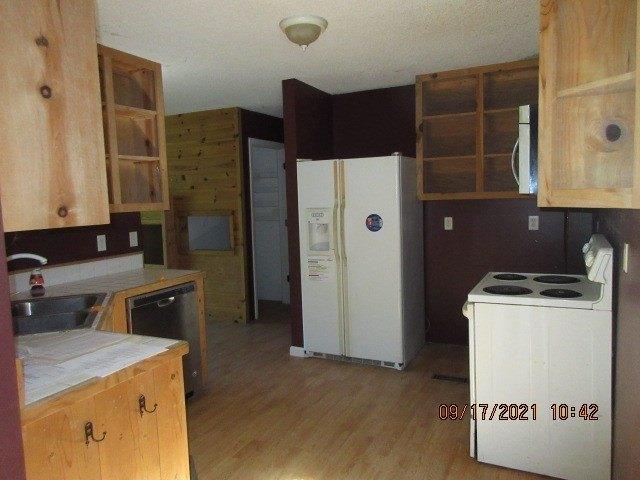 Stanley Ln, Canada, KY 41519