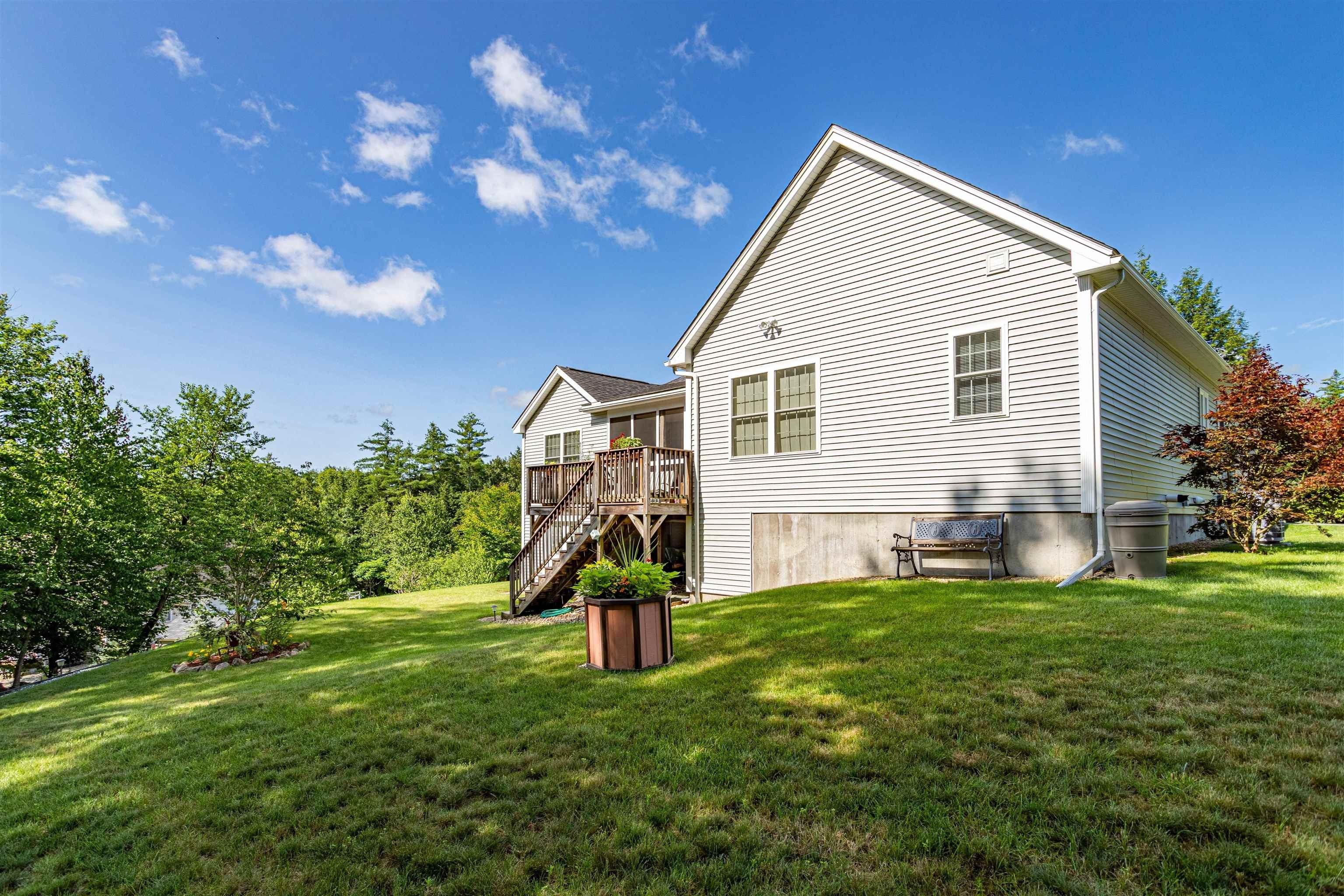 Singer Brook Rd, Milford, NH 03055