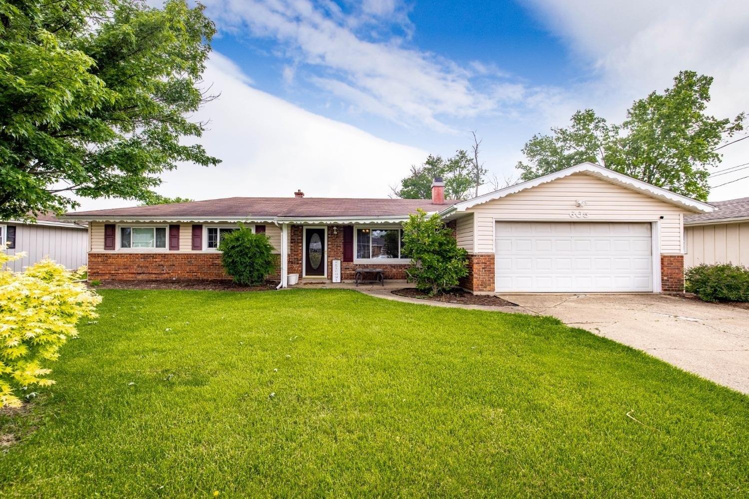 Cranewood Dr, Trenton, OH 45067