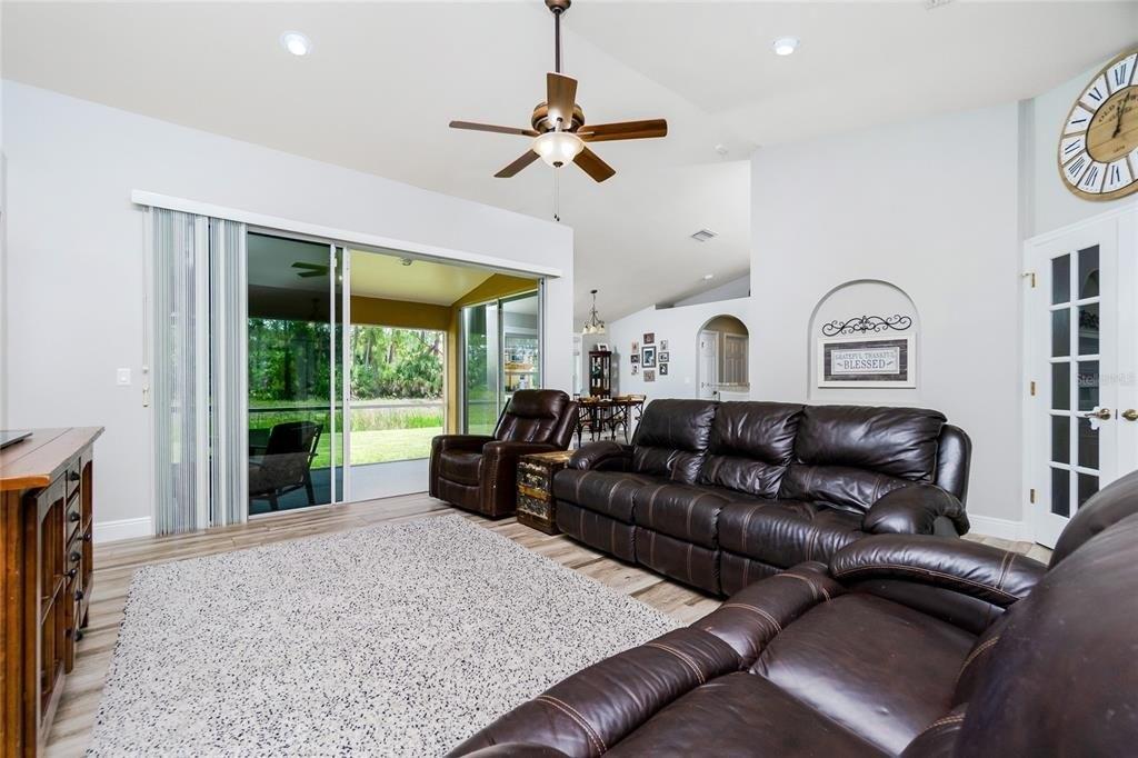 Cromey Rd, North Port, FL 34288