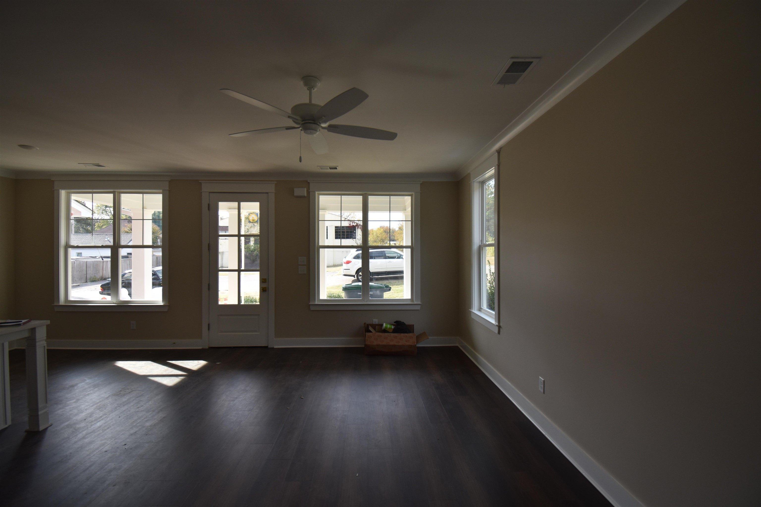Tanglewood St, Memphis, TN 38104