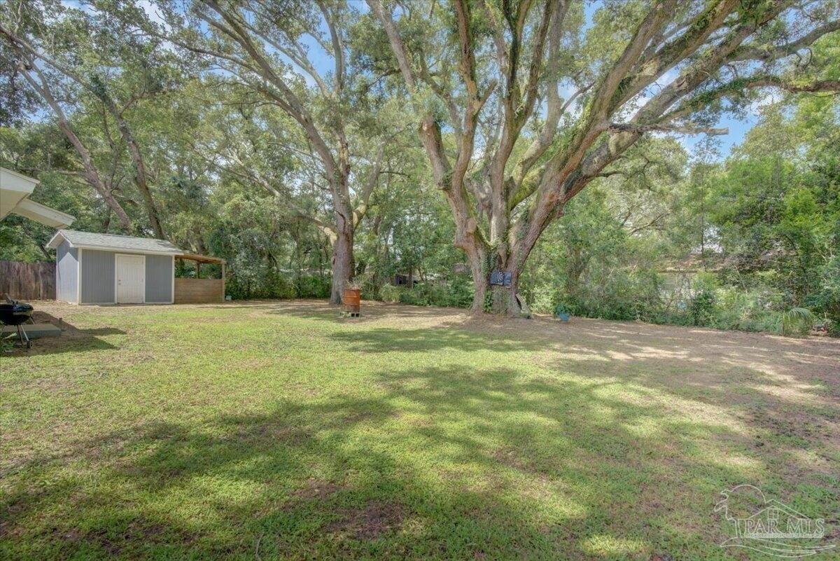 Durham Dr, Pensacola, FL 32526