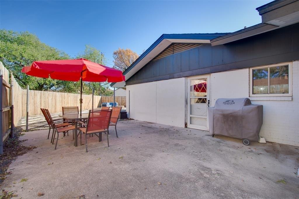 Greenbrier Dr, Irving, TX 75060