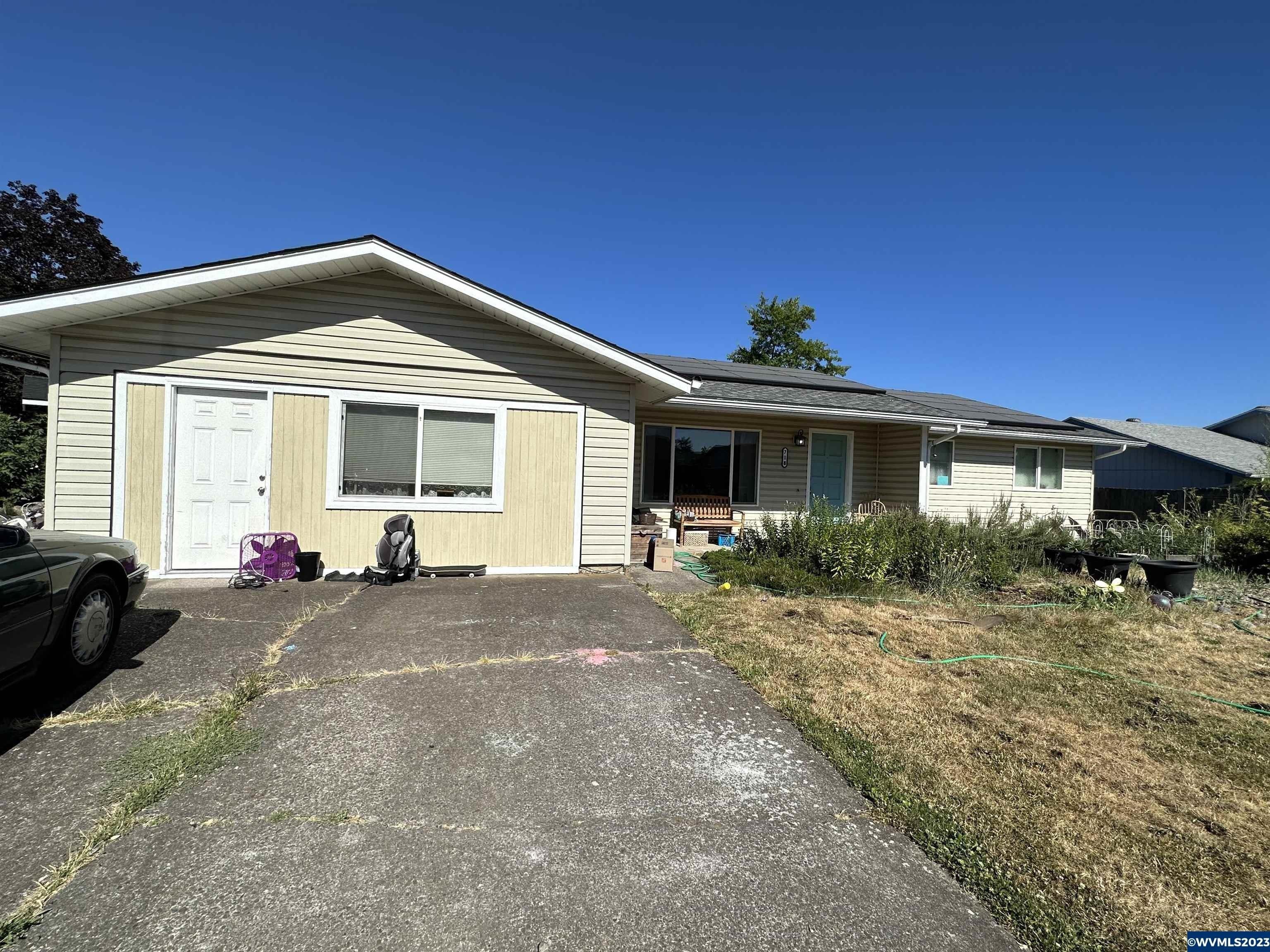 Apache Ct Se, Salem, OR 97317