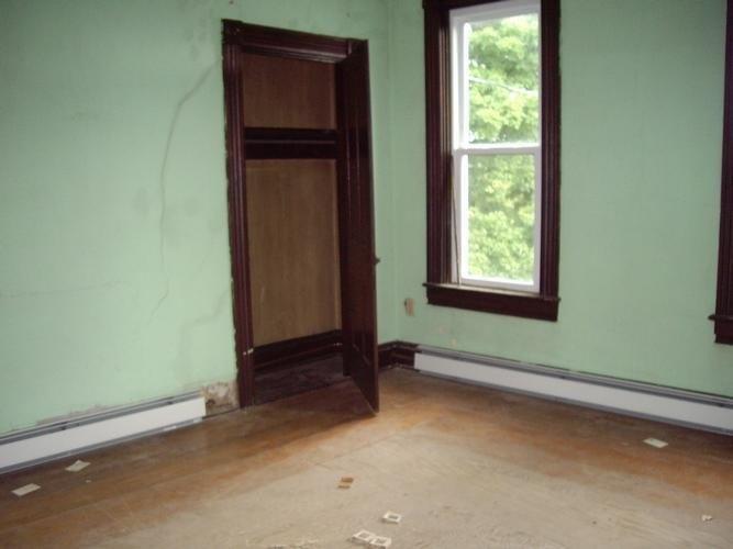 Eldersville Rd, Burgettstown, PA 15021