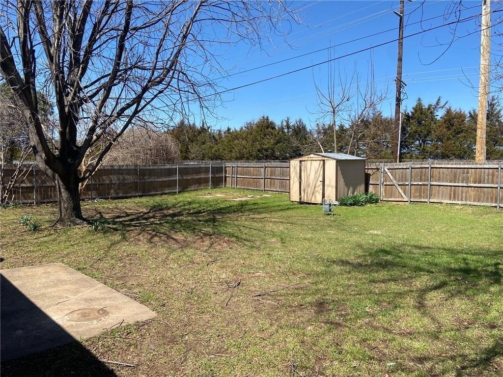 Peregrine Dr, Norman, OK 73072