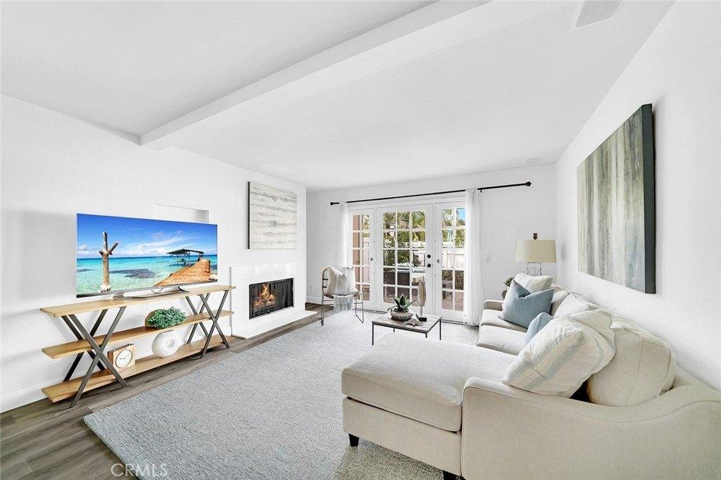 Hyde Ct, Costa Mesa, CA 92626
