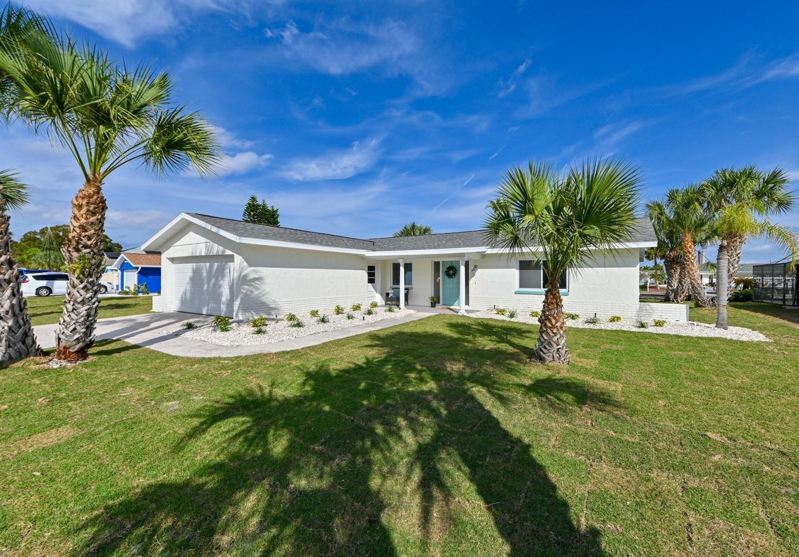 Spindle Palm Way, Apollo Beach, FL 33572