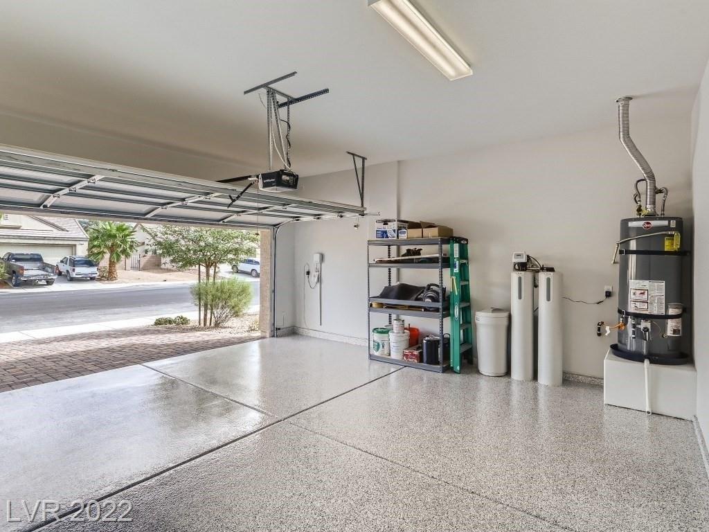 W La Madre Way, North Las Vegas, NV 89031