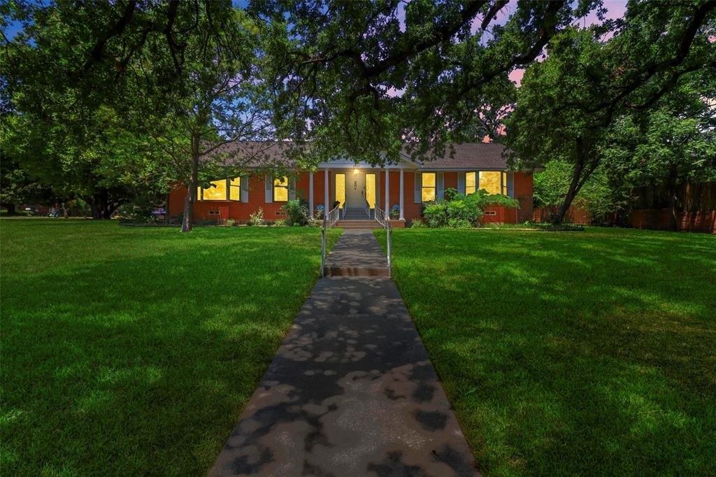 Longfellow Ln, Denton, TX 76209